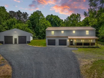 Property at 29 Crescent Lane, Volney, NY 13069