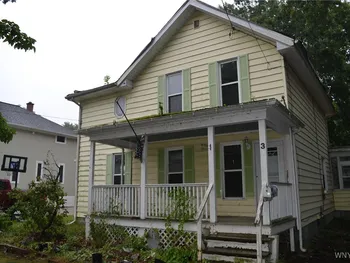 Property at 3 Jaekle Avenue, Hanover, NY 14136