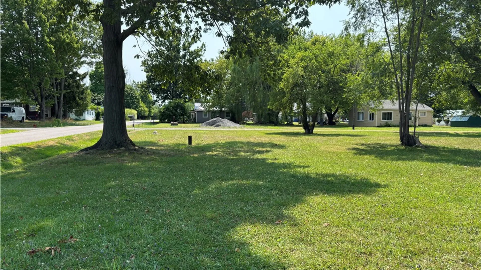 Property at 916 Sunset Beach Road, Carlton, NY 14571 10