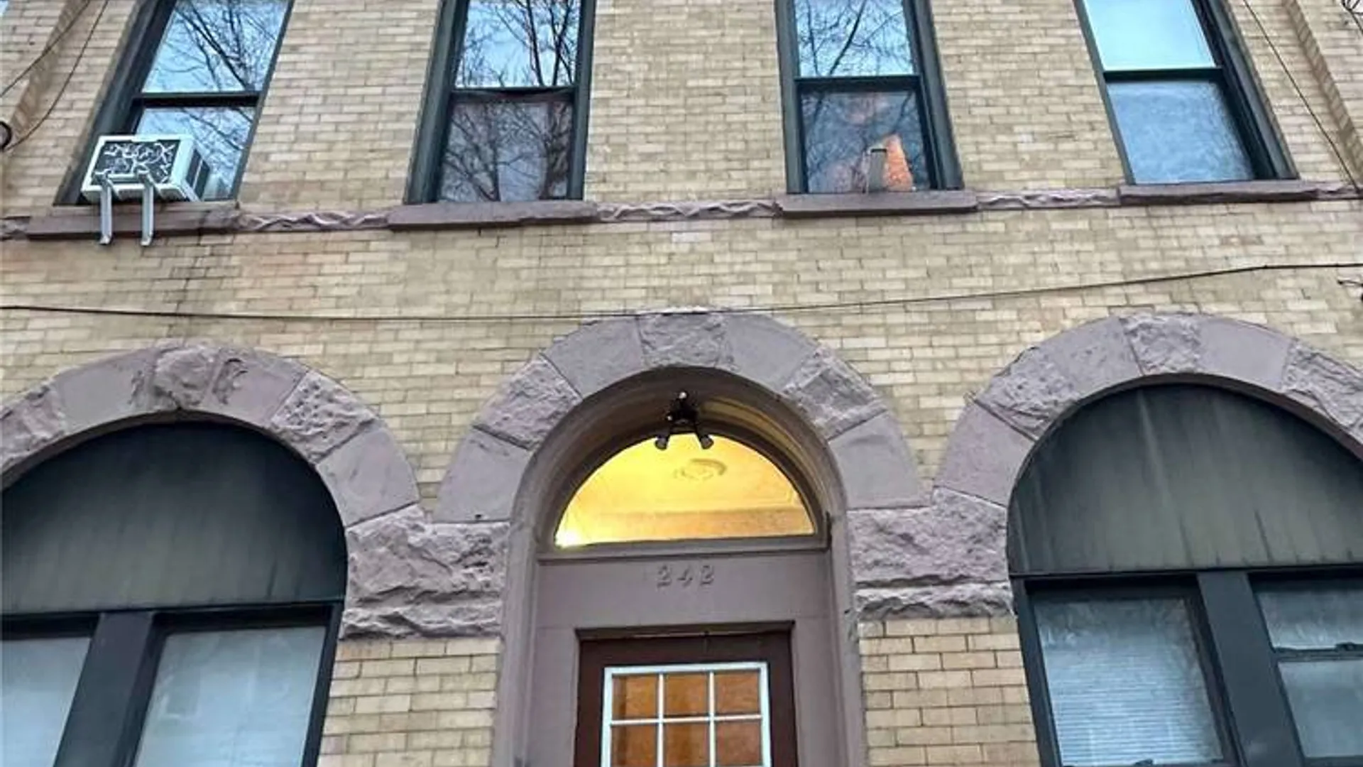 Property at 242 Kingsland Avenue, Brooklyn, NY 11222 10