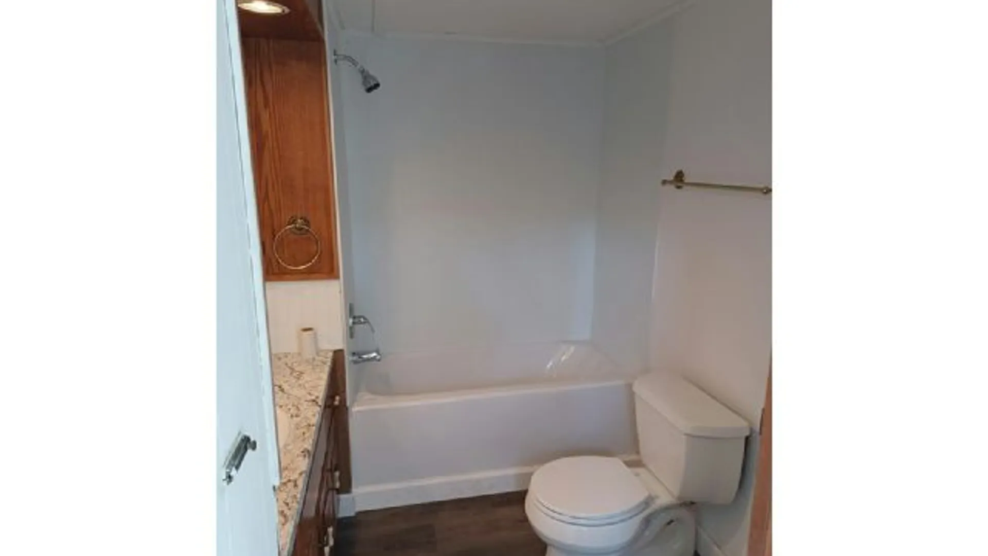 Property at 658 Sound Ave, C-14, Calverton, NY 11933 22