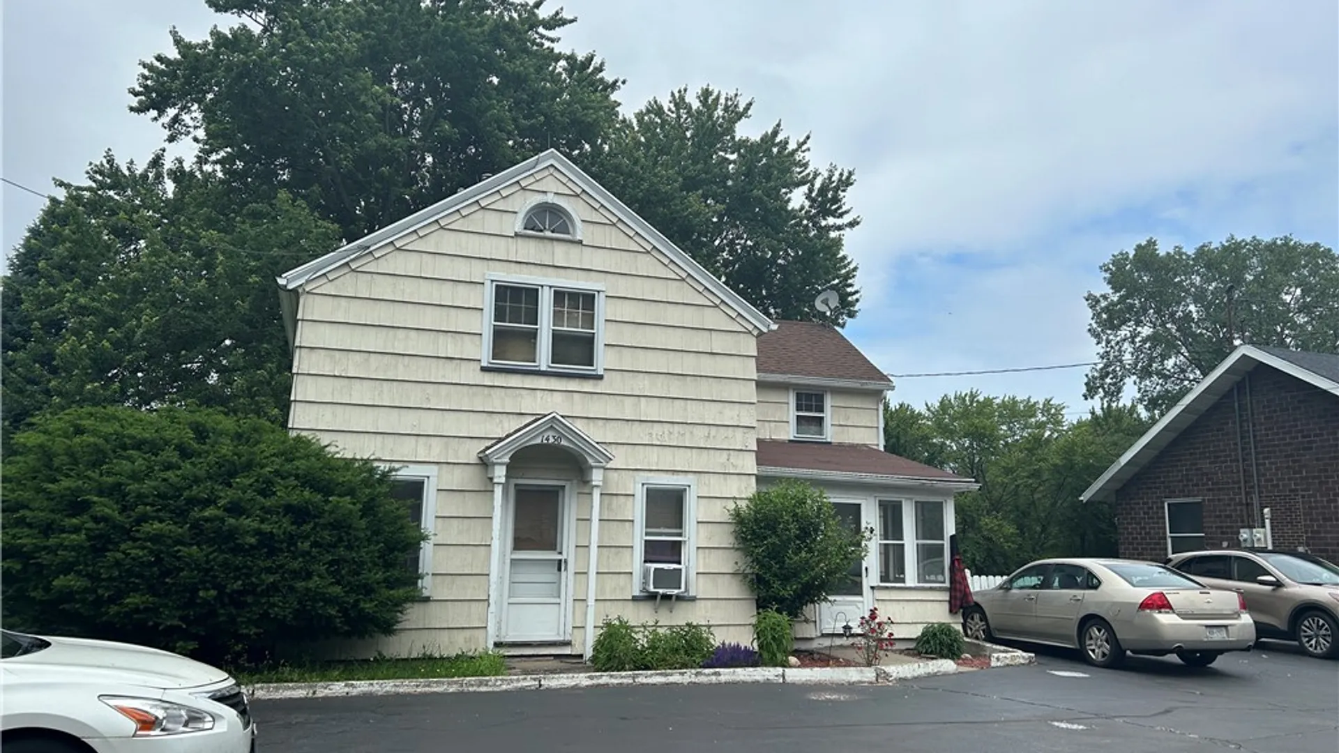 Property at 1430 Ridge Road, Webster, NY 14580 11