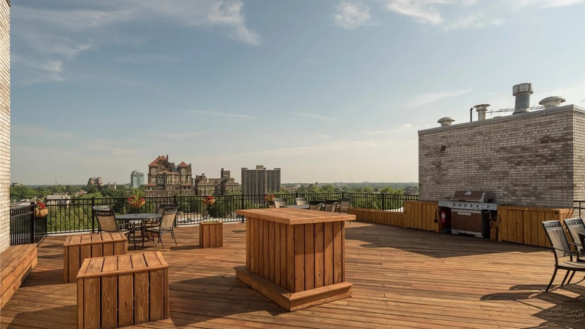 Property at 849 Delaware Ave, Buffalo, NY 14209 16