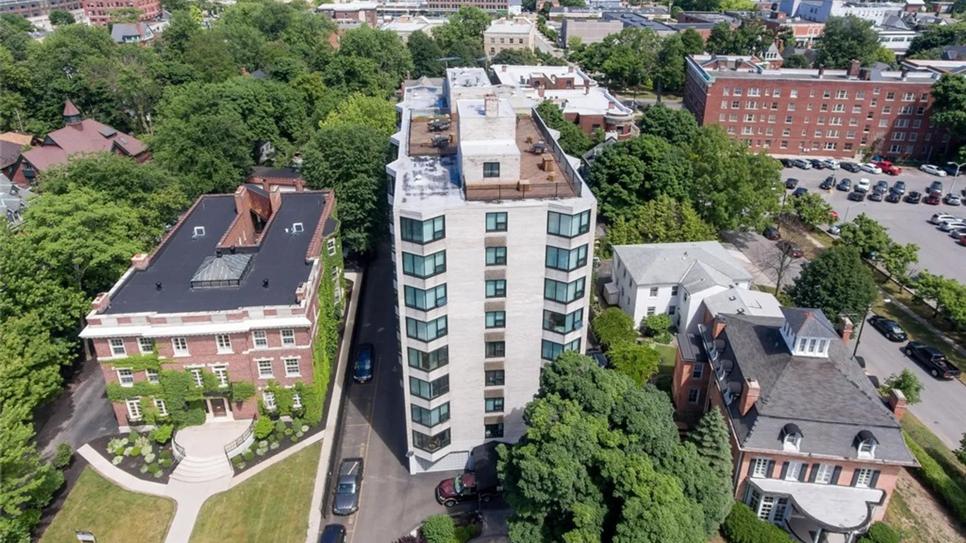 Property at 849 Delaware Ave, Buffalo, NY 14209 20