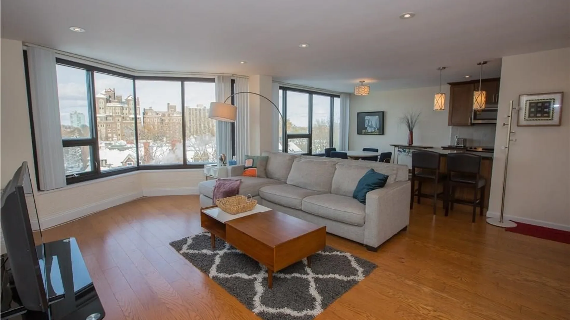 Property at 849 Delaware Ave, Buffalo, NY 14209 6