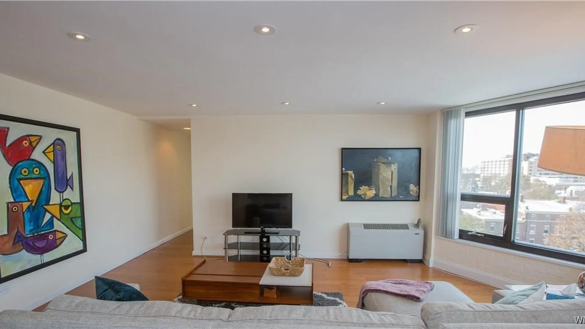 Property at 849 Delaware Ave, Buffalo, NY 14209 7