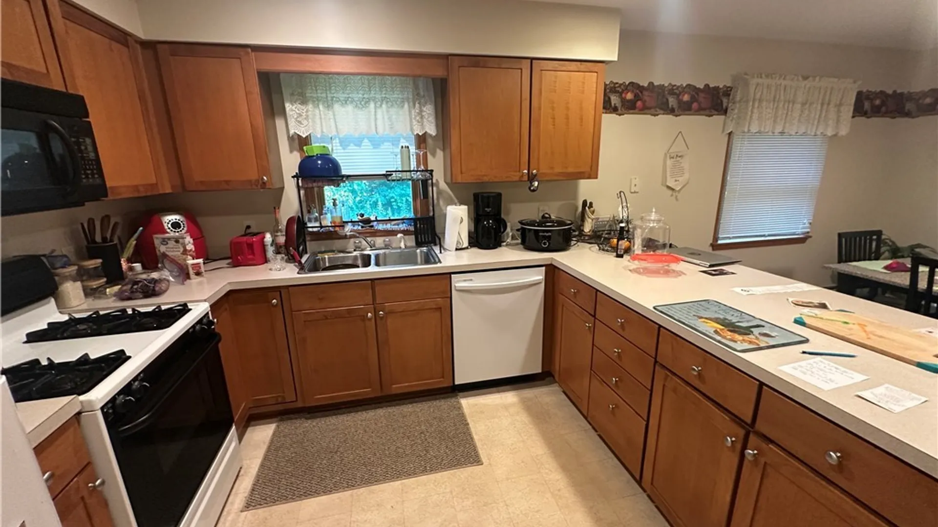 Property at 8700 Goodrich Road, Clarence, NY 14032 37