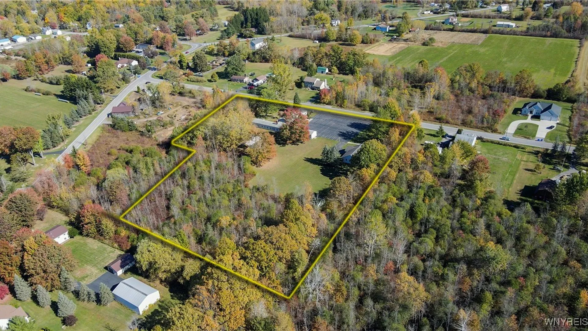 Property at 8700 Goodrich Road, Clarence, NY 14032 6