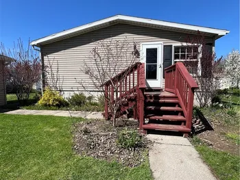 Property at 54 Rainbow Park, Wilson, NY 14131