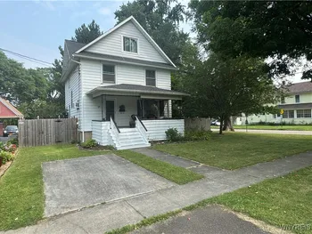 Property at 129 Court Street, Warsaw, NY 14569