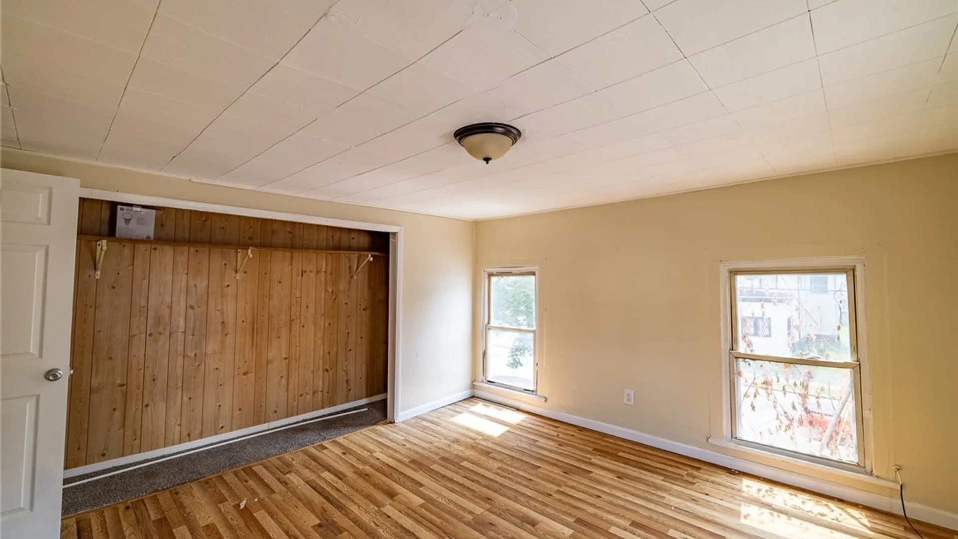 Property at 348 Lenox Ave, Oneida, NY 13421 18