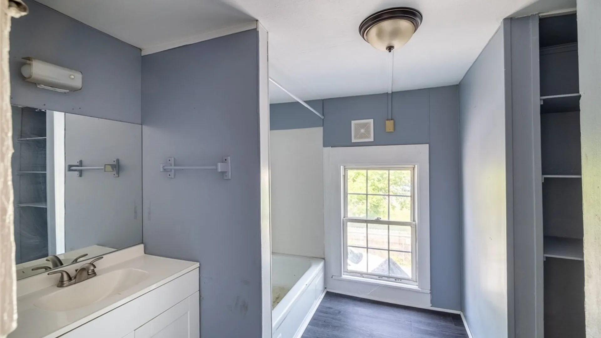 Property at 348 Lenox Ave, Oneida, NY 13421 21