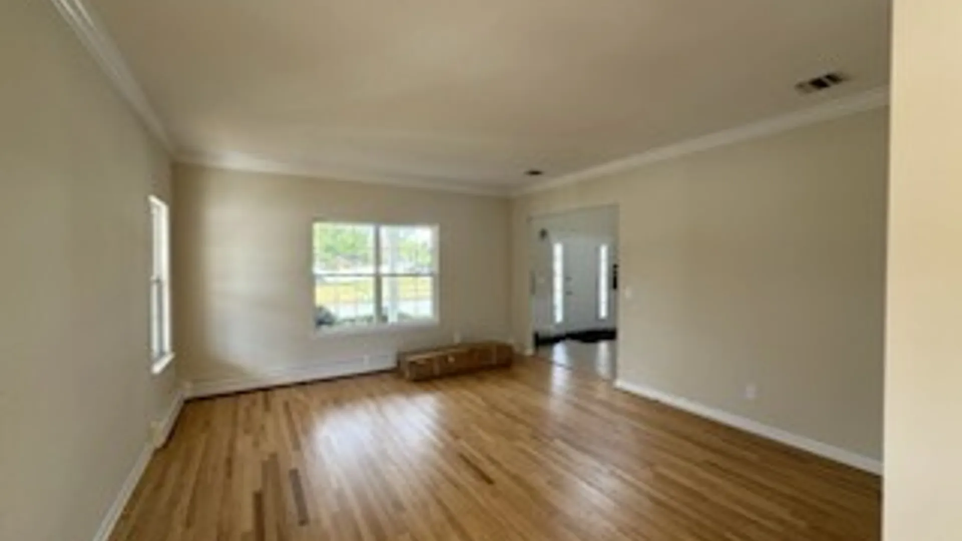 Property at 11 Mark Twain Lane, E. Setauket, NY 11733 13