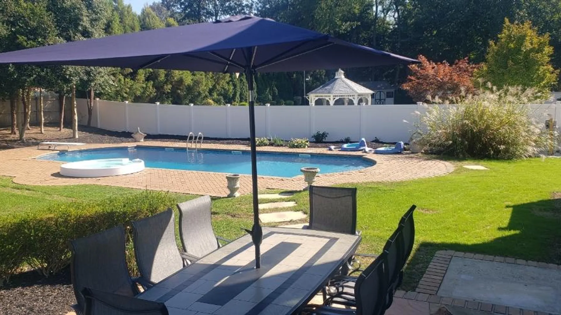 Property at 11 Mark Twain Lane, E. Setauket, NY 11733 2