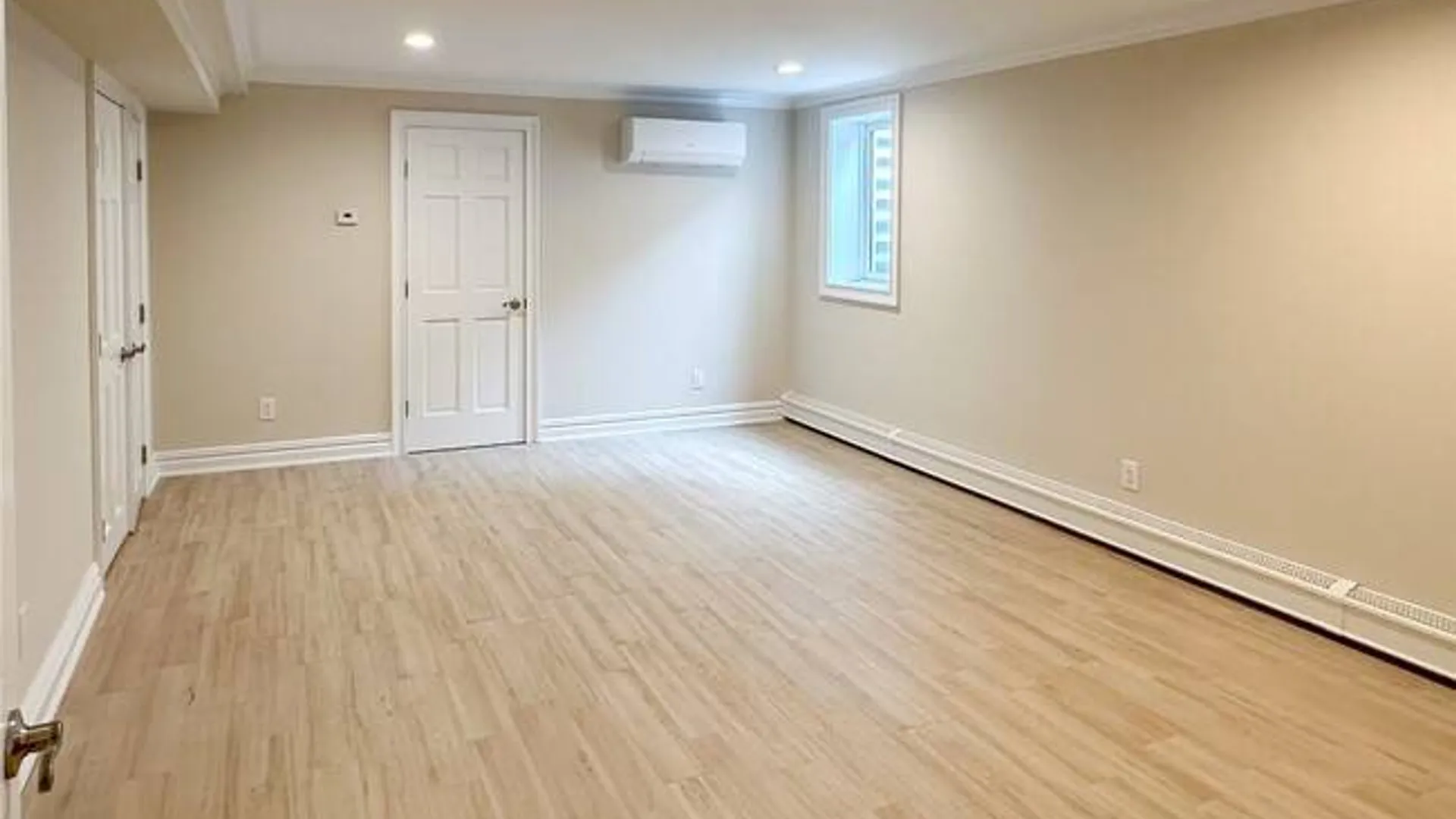 Property at 11 Mark Twain Lane, E. Setauket, NY 11733 30