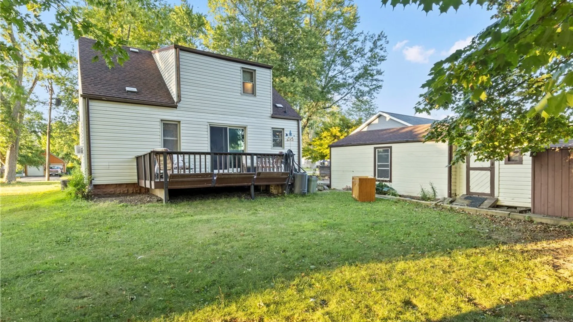 Property at 4165 Norway Place, Hamburg, NY 14075 24