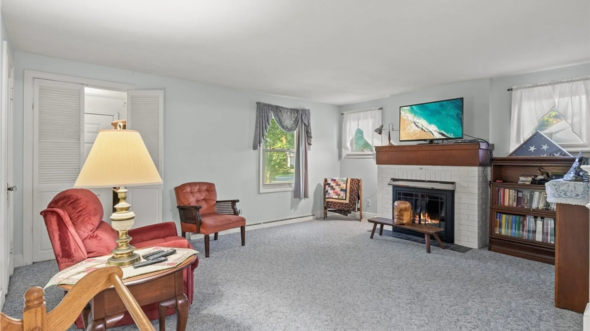 Property at 4165 Norway Place, Hamburg, NY 14075 4