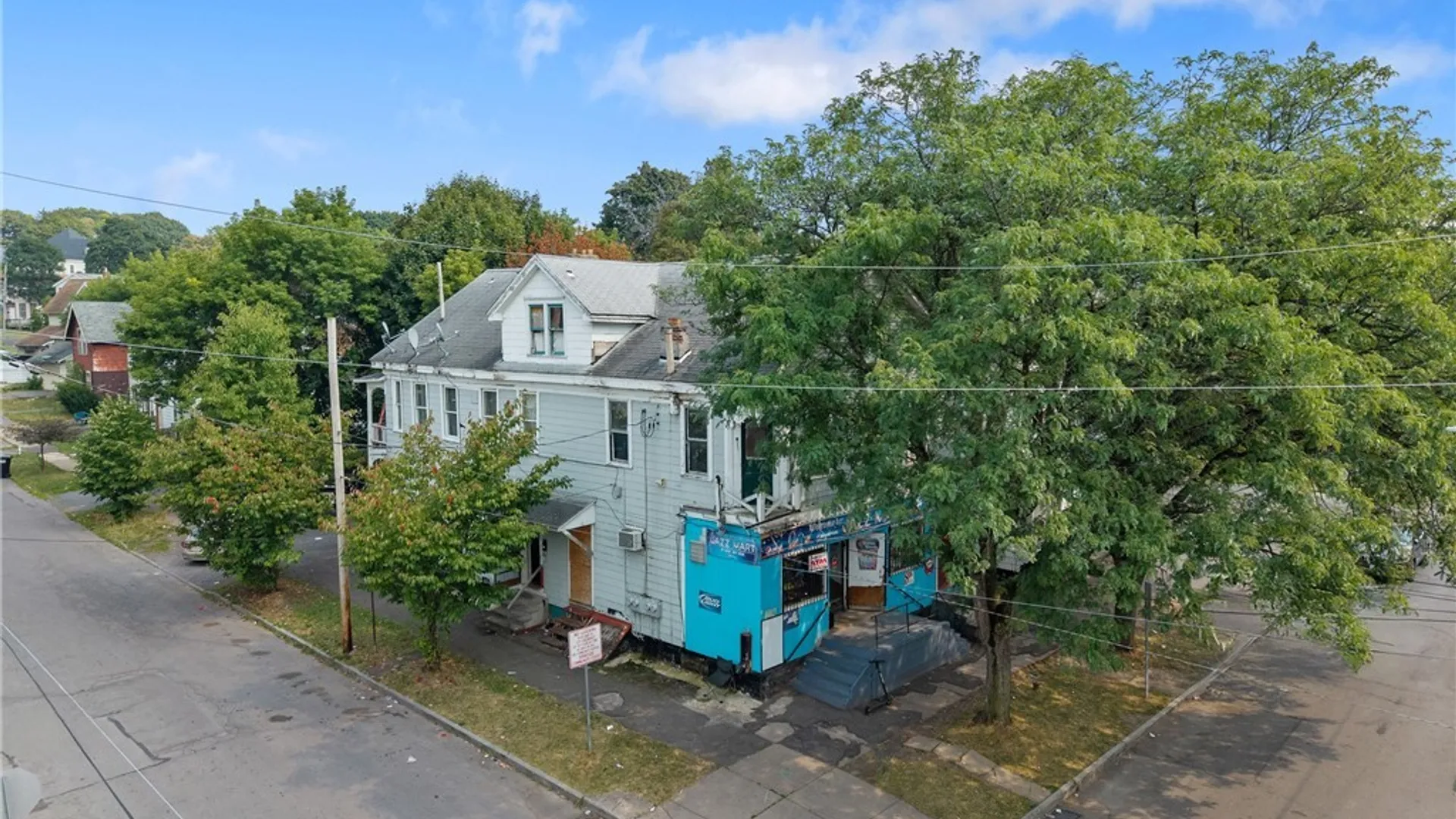 Property at 514 Highland Street, Syracuse, NY 13203 6