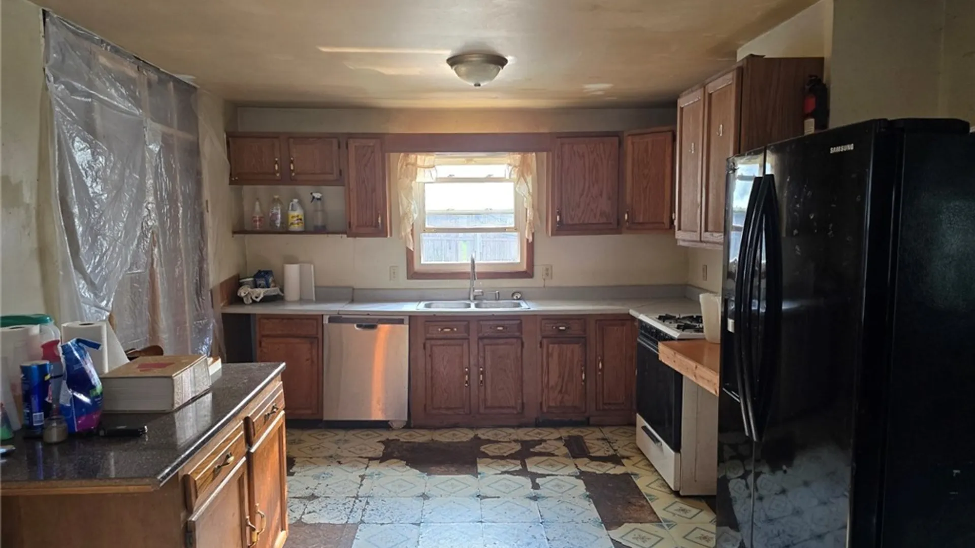 Property at 524 Rochester Street, Fulton, NY 13069 6