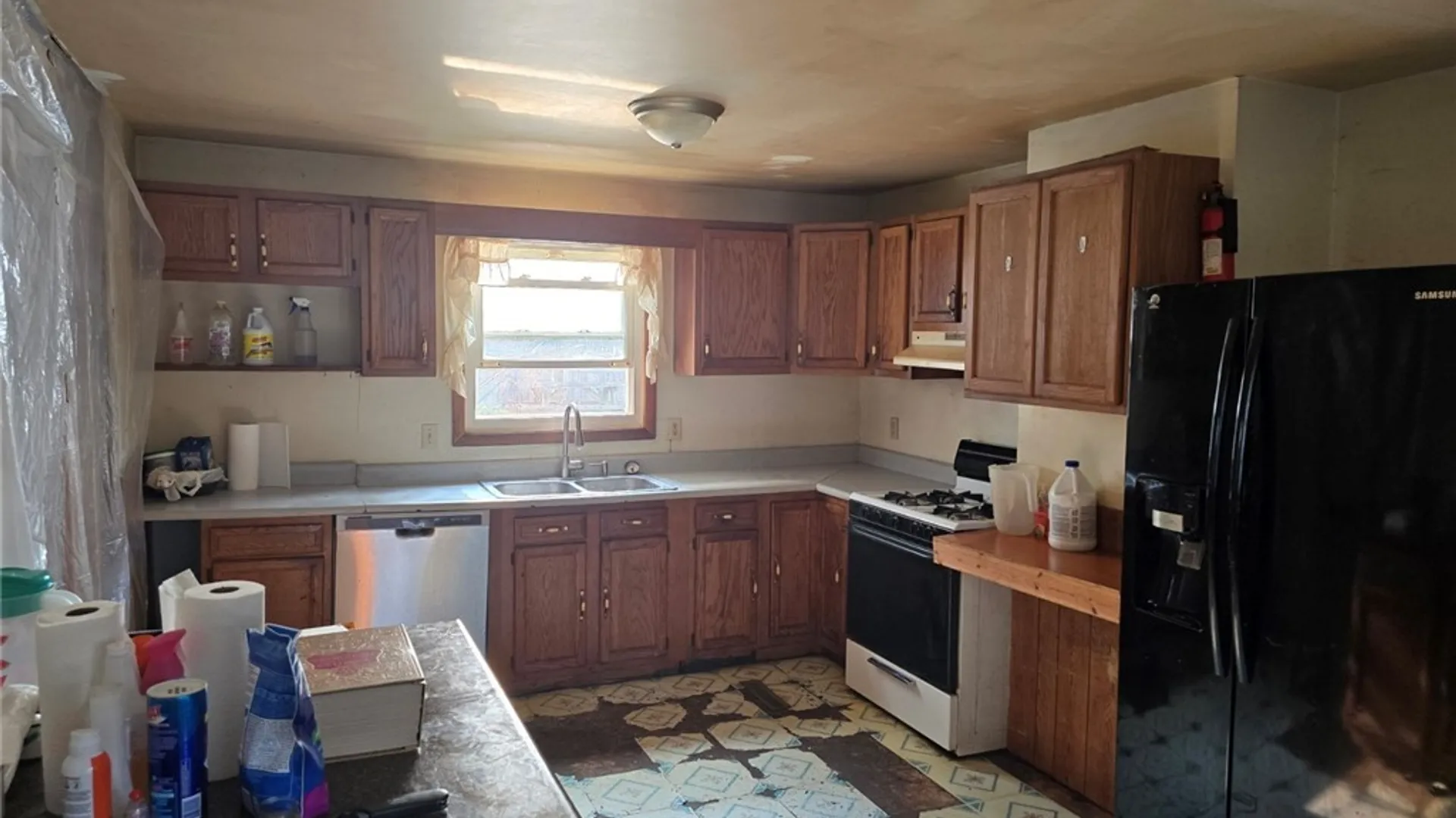 Property at 524 Rochester Street, Fulton, NY 13069 7