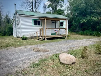 Property at 1982 County Route 1, Scriba, NY 13126