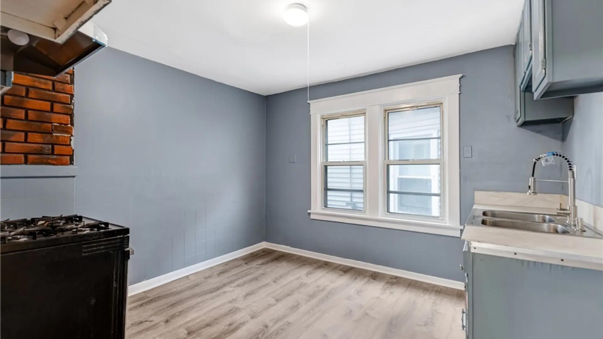 Property at 462 Berkshire Avenue, Buffalo, NY 14215 12