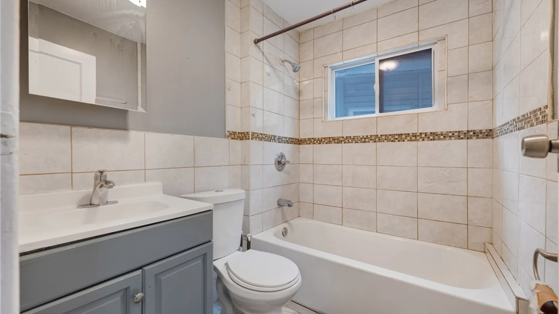 Property at 462 Berkshire Avenue, Buffalo, NY 14215 15