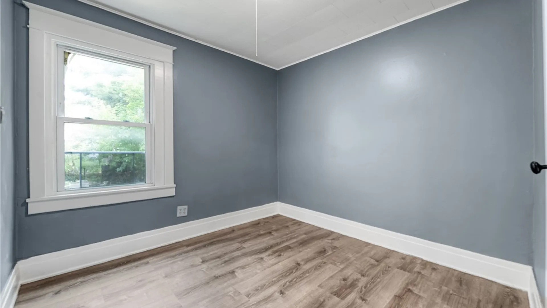 Property at 462 Berkshire Avenue, Buffalo, NY 14215 18