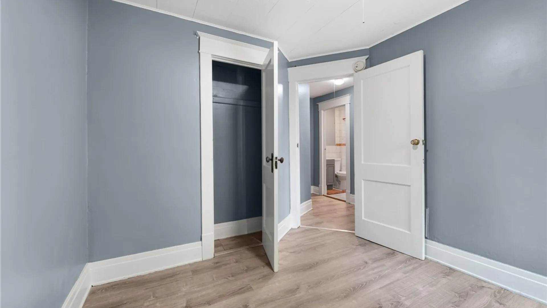 Property at 462 Berkshire Avenue, Buffalo, NY 14215 19