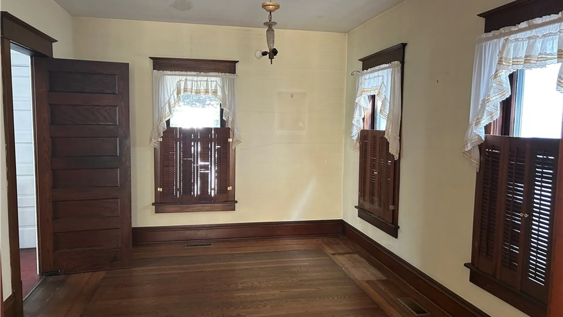 Property at 422 Robin Street, Dunkirk, NY 14048 7