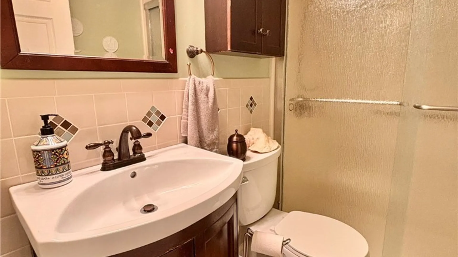 Property at 28 Foxberry Drive, Amherst, NY 14068 13
