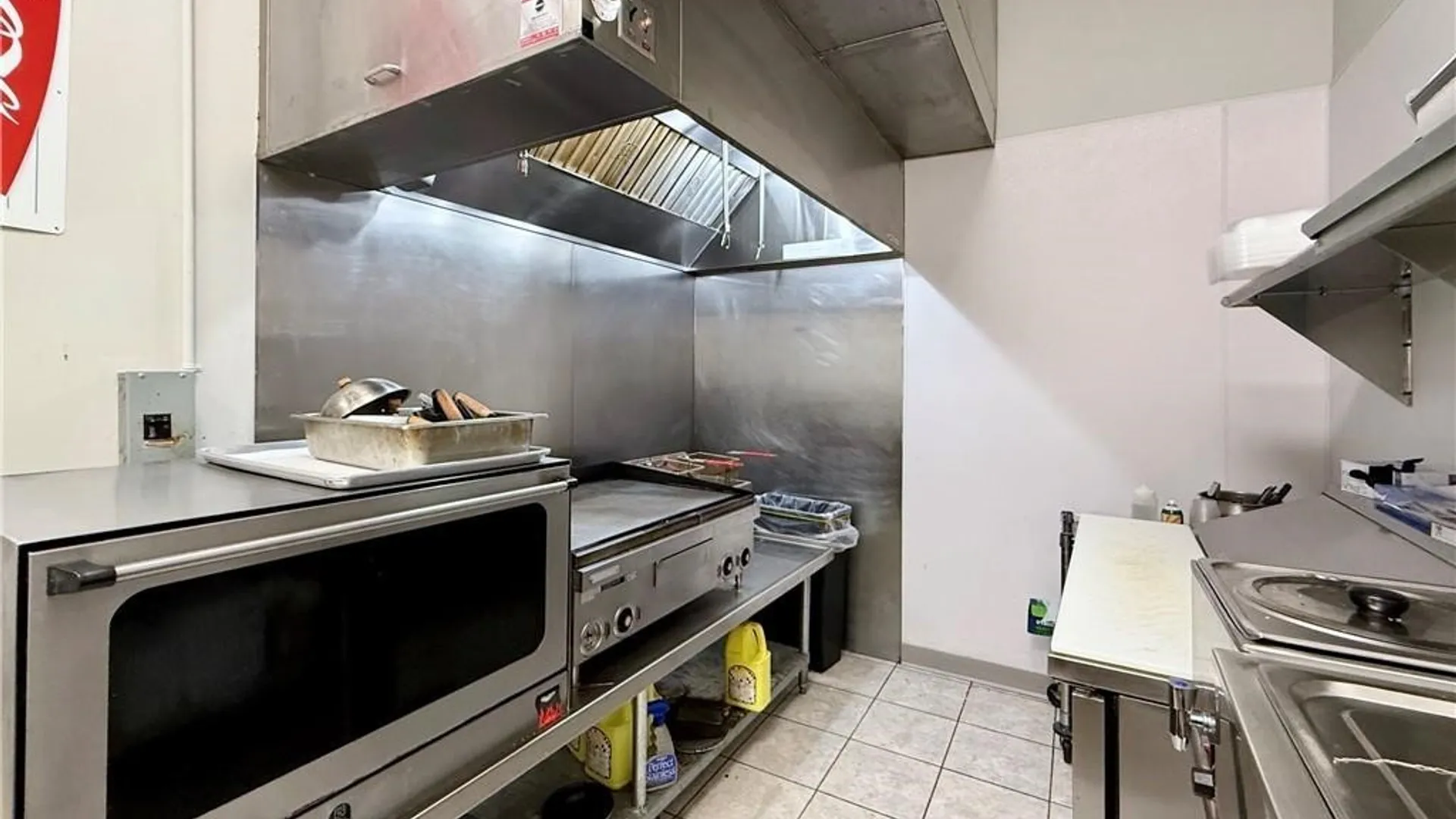 Property at 725 Irving Avenue, Syracuse, NY 13210 7