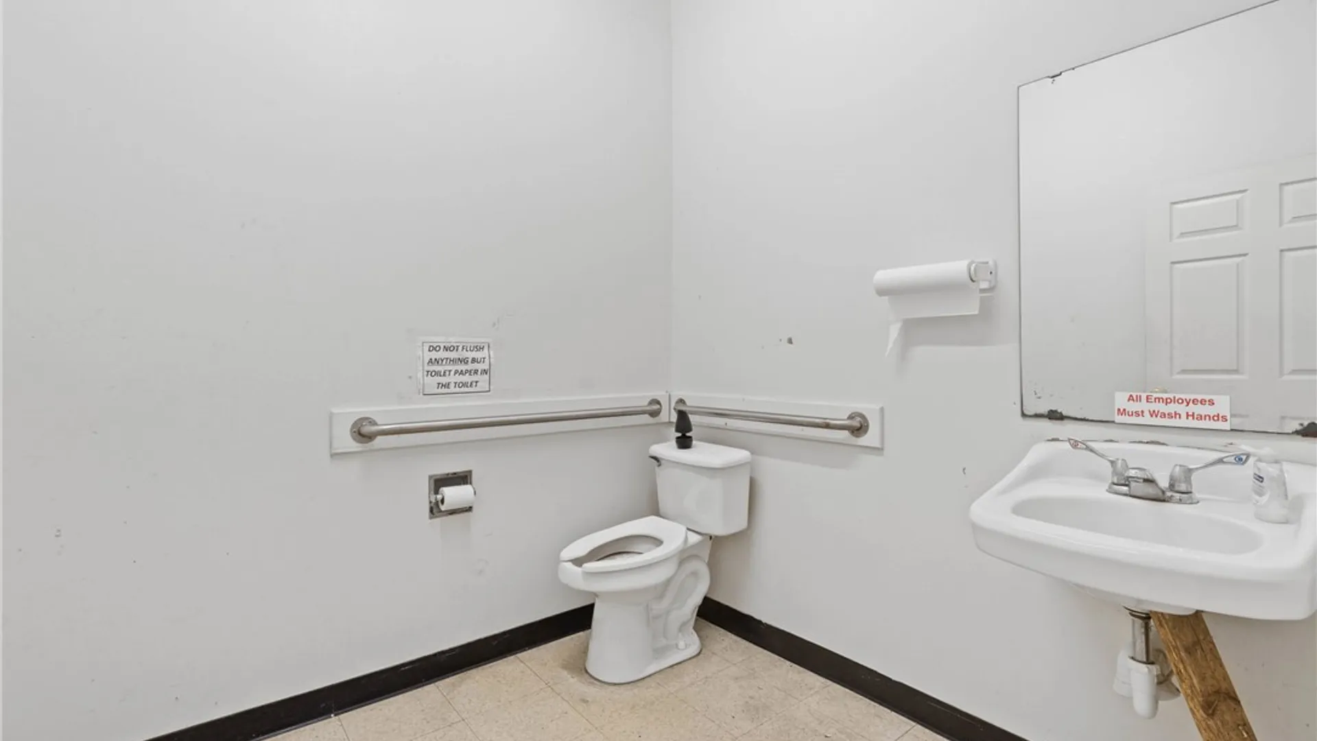 Property at 27 State Route 31, Lyons, NY 14489 24