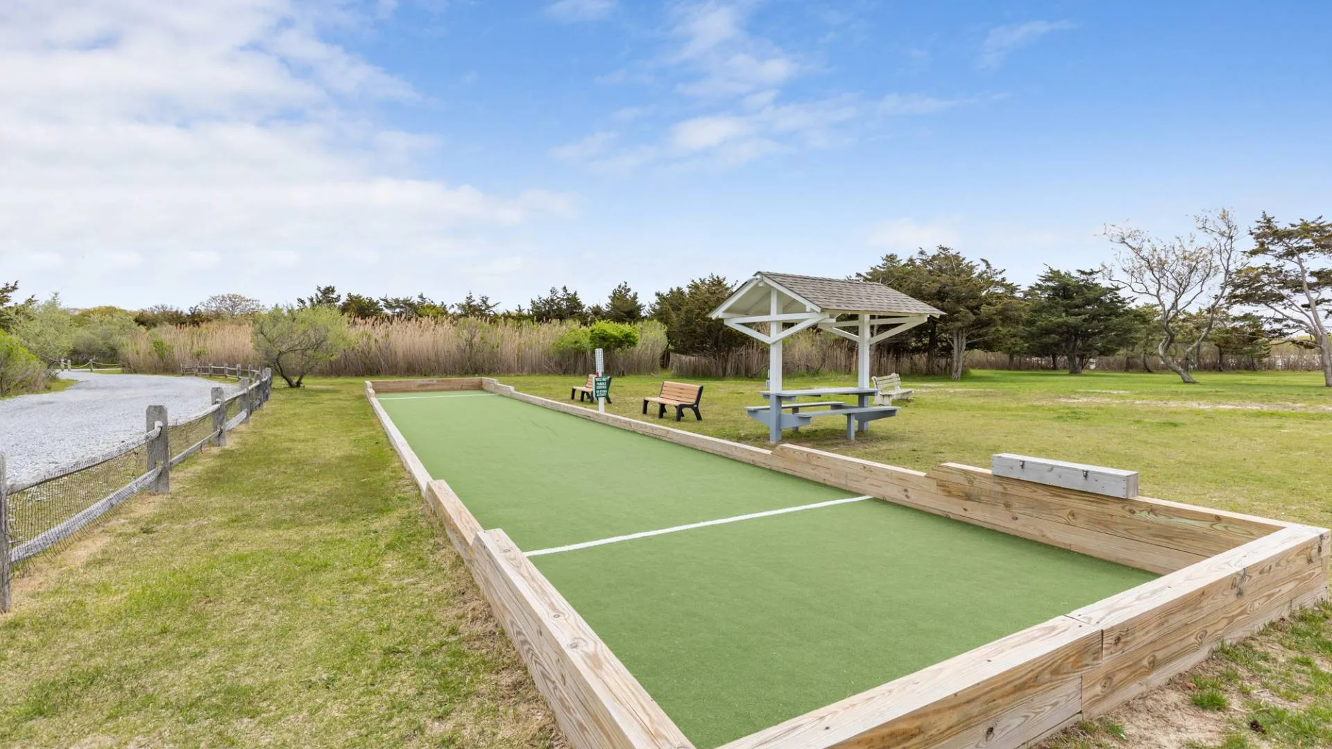 Property at 85 Rutland Road, East Hampton, NY 11937 27