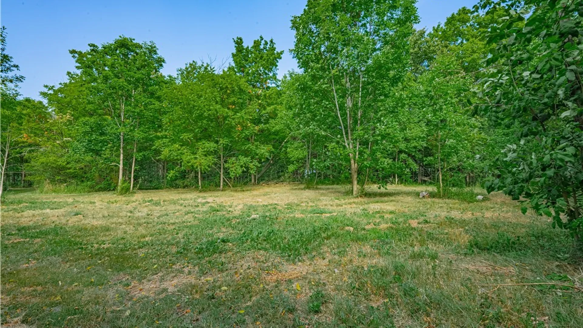 Property at 17 Gothic Ledge, Lockport Town, NY 14094 11