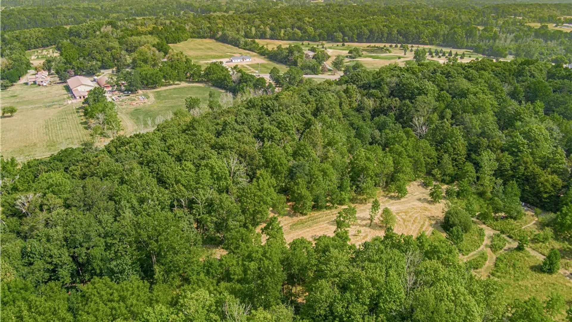 Property at 17 Gothic Ledge, Lockport Town, NY 14094 16