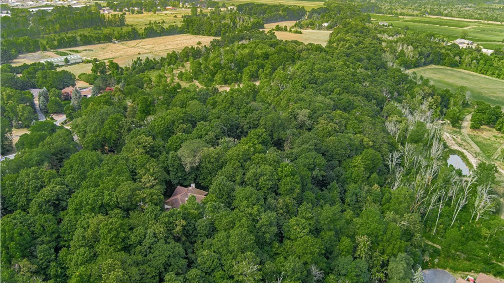 Property at 17 Gothic Ledge, Lockport Town, NY 14094 26