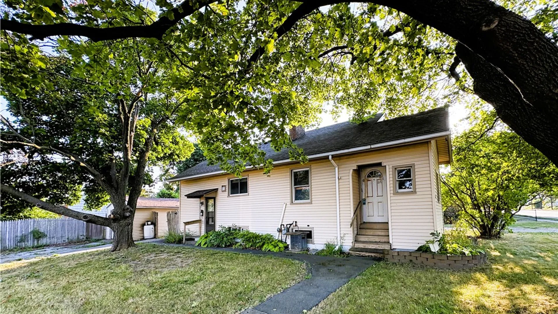 Property at 968 Ridgeway Avenue, Rochester, NY 14615 27