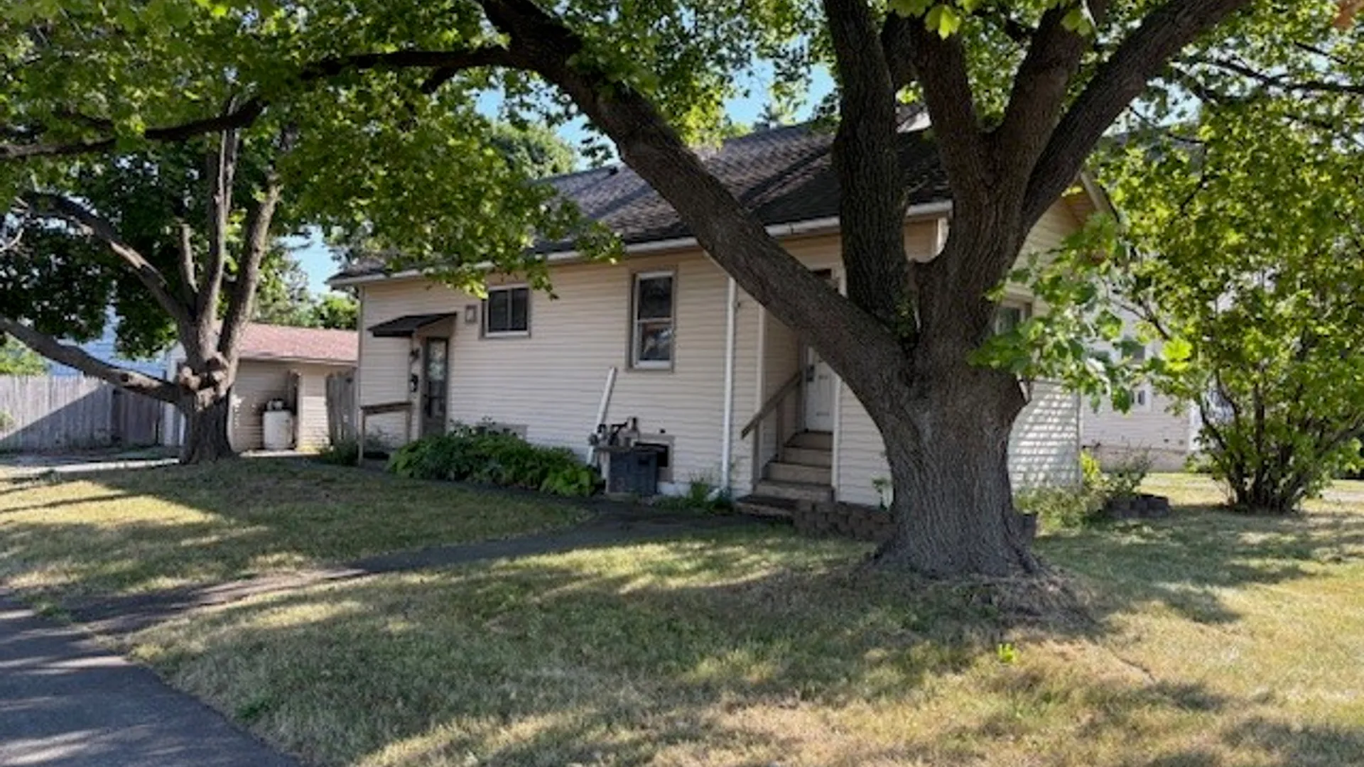 Property at 968 Ridgeway Avenue, Rochester, NY 14615 3