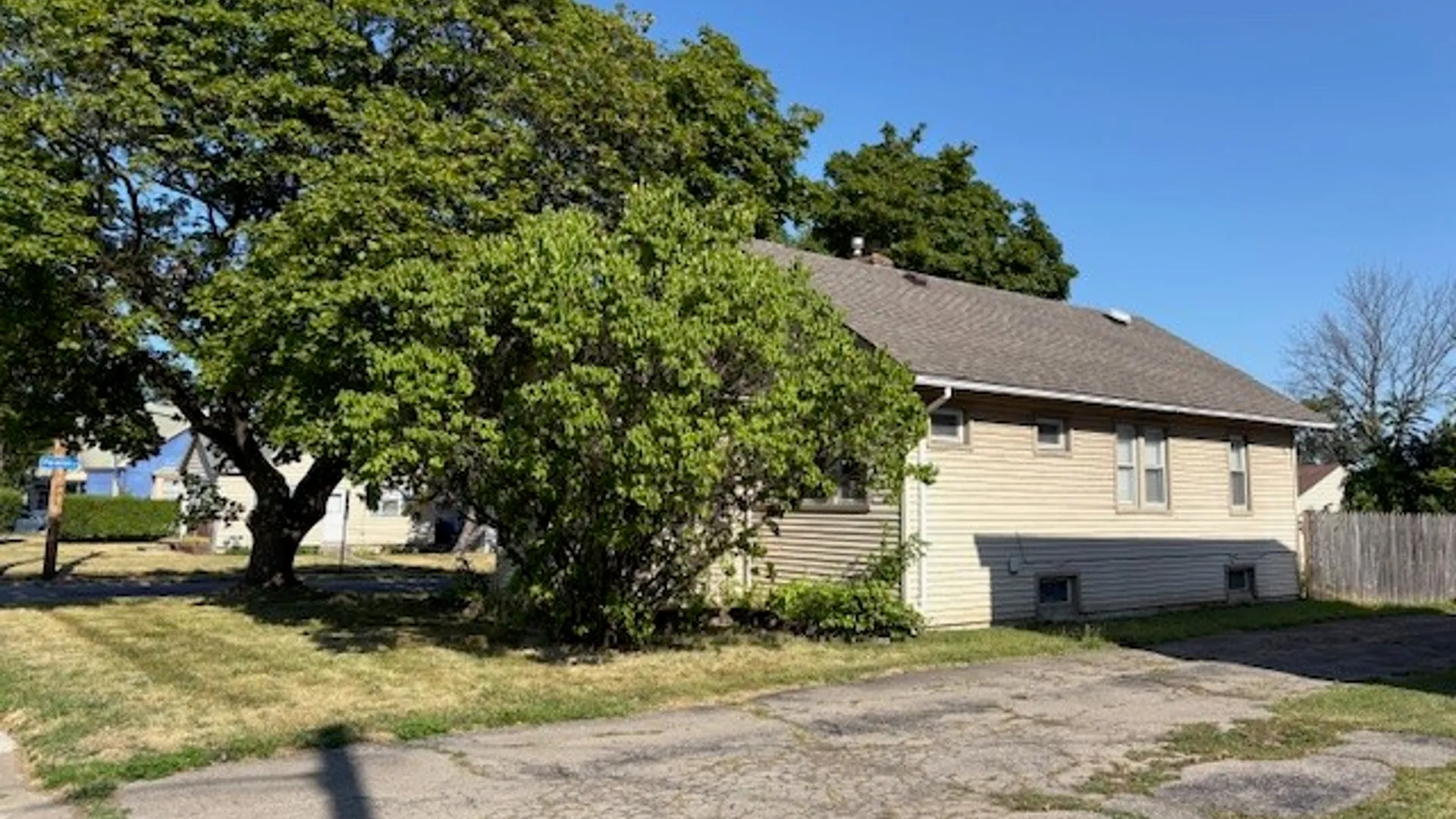 Property at 968 Ridgeway Avenue, Rochester, NY 14615 5