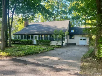 Property at 2388 Riverview Drive, Wilson, NY 14172