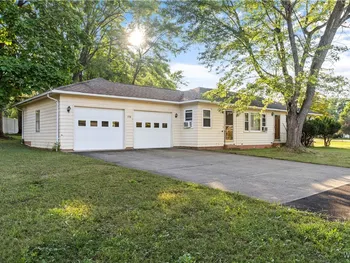 Property at 7536 Valley Circle Lane, Boston, NY 14075