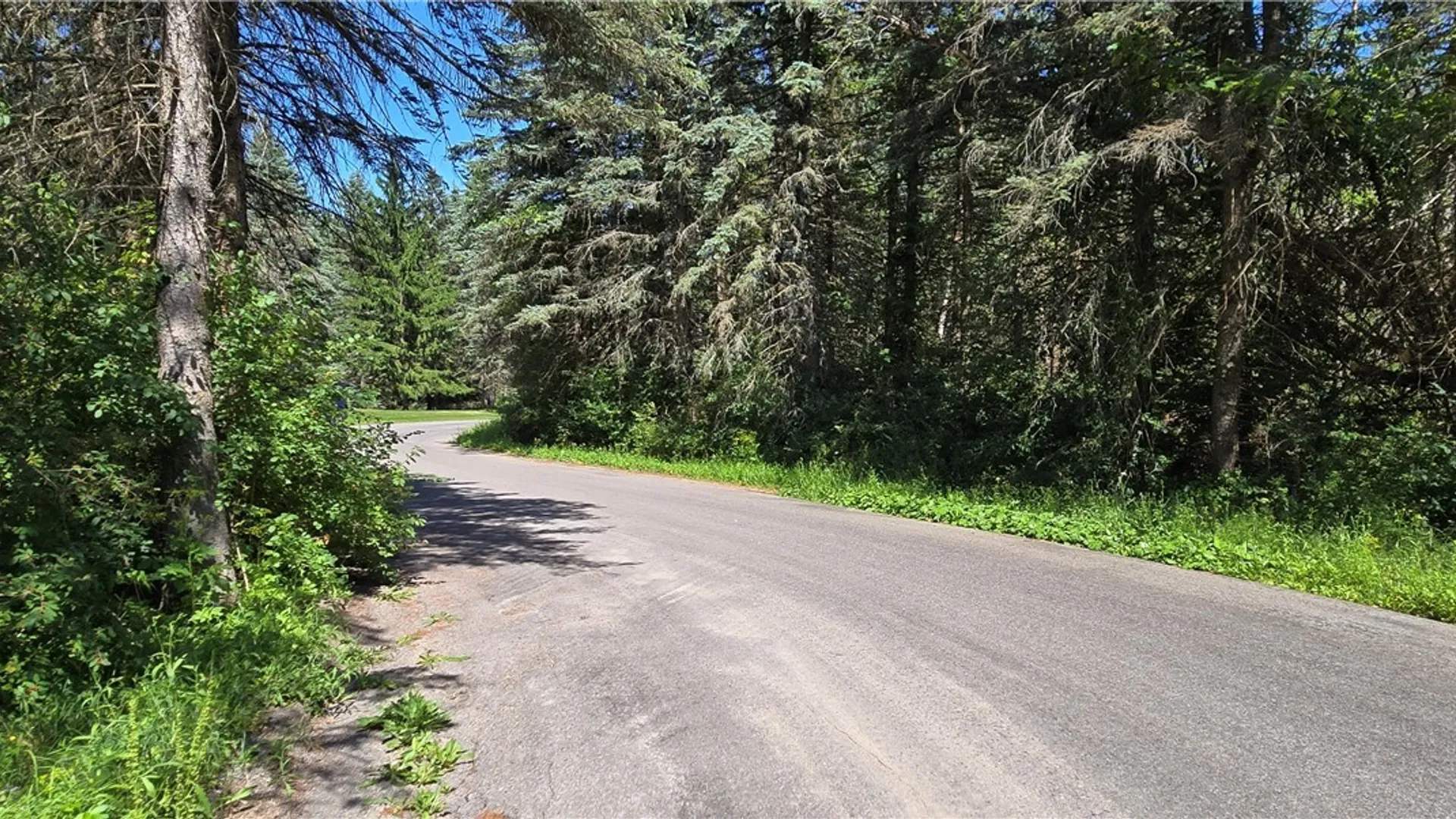 Property at 7040 Whitney Farm Lane, Pompey, NY 13078 5