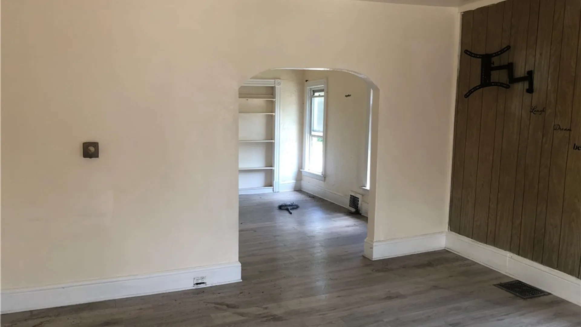 Property at 528 Ferry Avenue, Niagara Falls, NY 14301 12