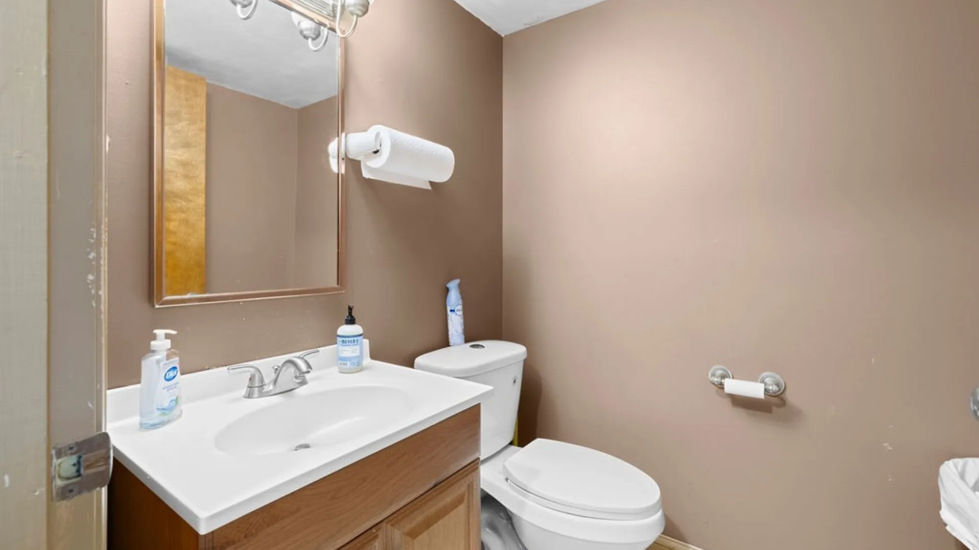 Property at 4 Slocombe Avenue, Marcellus, NY 13108 17