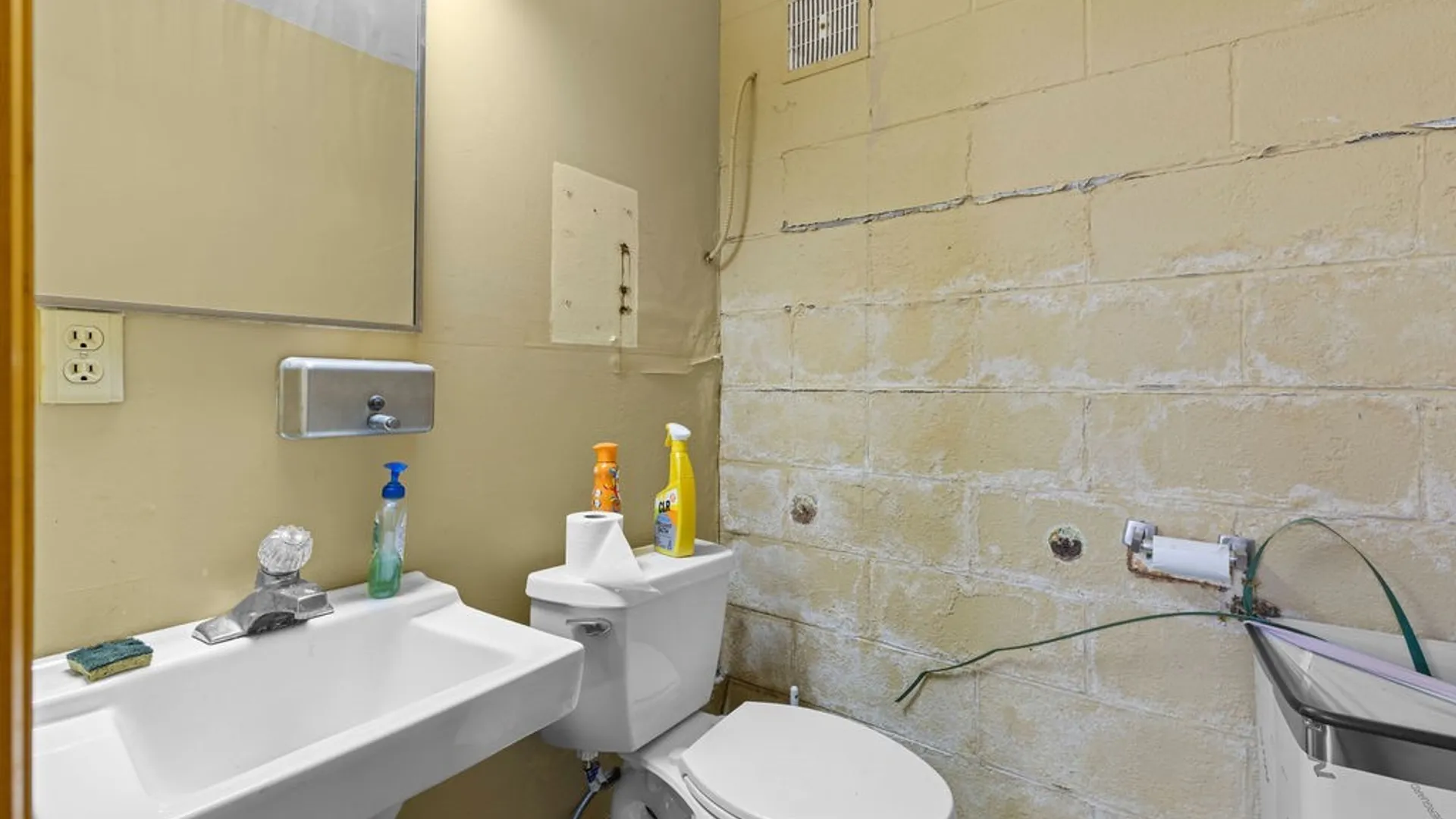 Property at 4 Slocombe Avenue, Marcellus, NY 13108 35