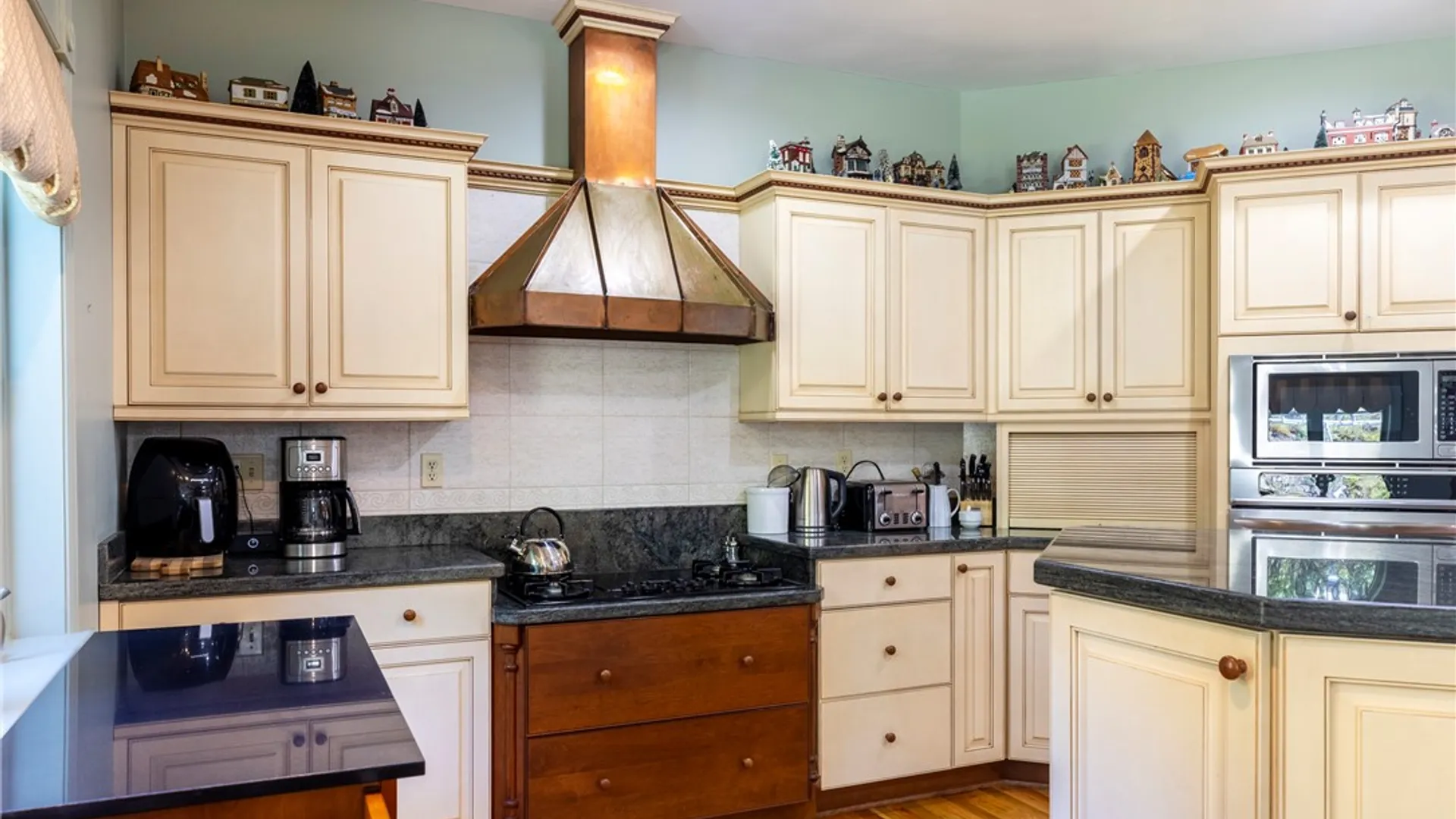 Property at 186 Hillcrest Road, Elmira, NY 14903 24