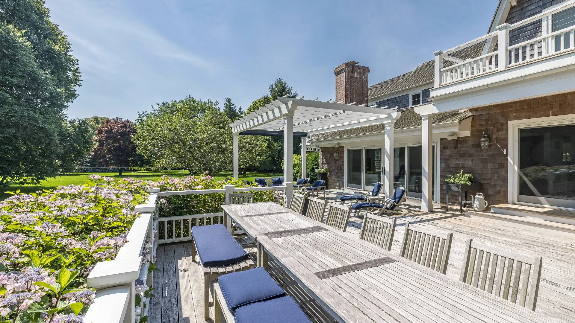 Property at 19 Roberts Lane, East Hampton, NY 11937 8