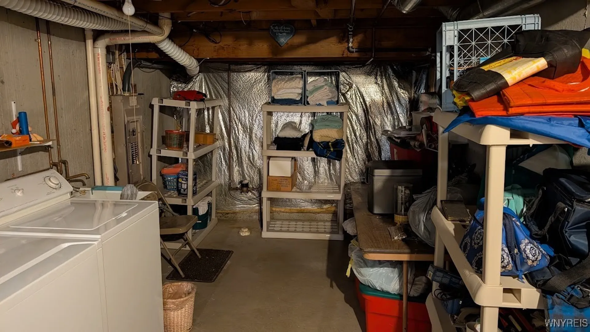 Property at 165 Niagara Shore Drive, Tonawanda, NY 14150 28