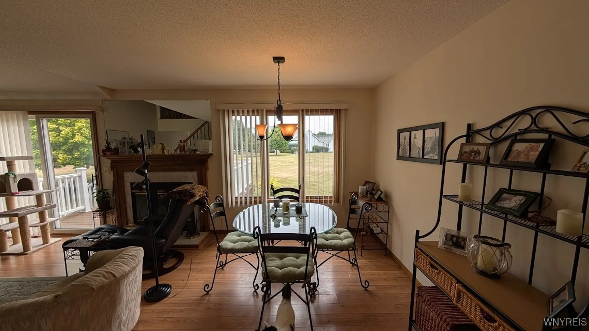 Property at 165 Niagara Shore Drive, Tonawanda, NY 14150 9